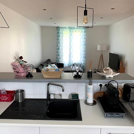 Appartement Cosy A Quelques Minutes Du Centre Châlons-en-Champagne Kültér fotó